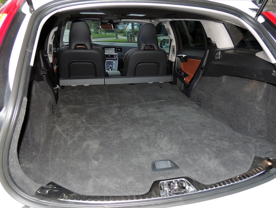 volvo v60 cargo cover